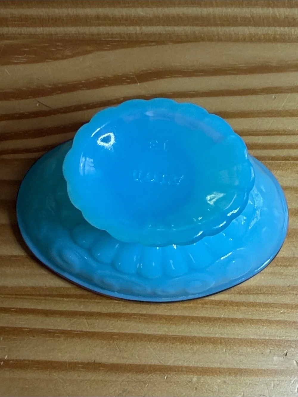 Vintage 70s Avon Bristol Blue Pedestal Soap Dish - Opaline Milk Glass Gold